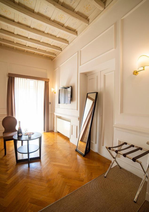 Splendor Suite Rome - Suites & Apartments Екстер'єр фото