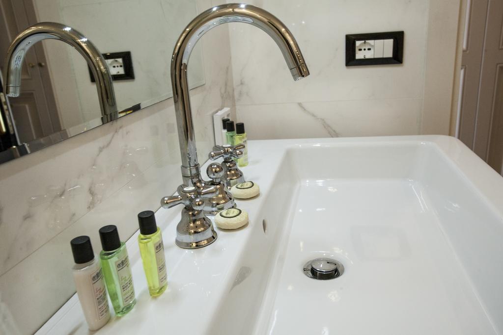 Splendor Suite Rome - Suites & Apartments Екстер'єр фото